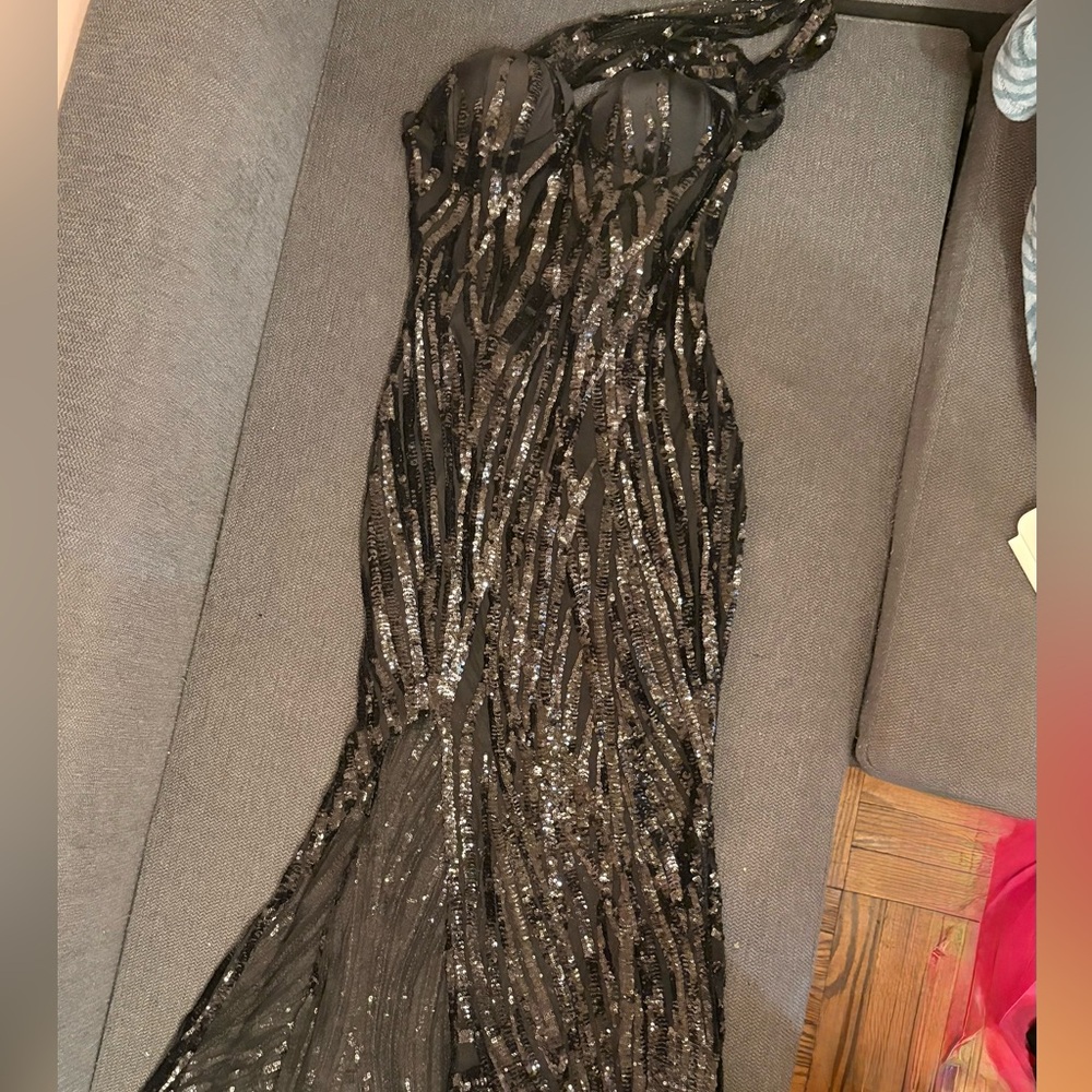 Elegant Black and Silver Sequin Gown